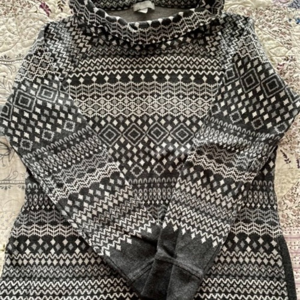 T by Talbots Charcoal Print Sweater Sz PP